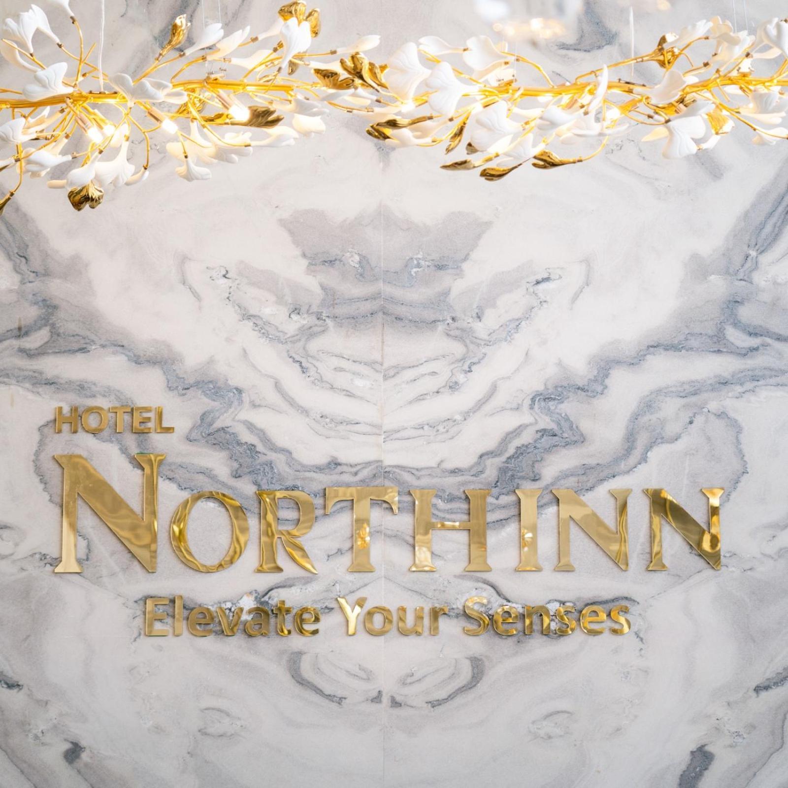 Hotel Northinn Mancherāl エクステリア 写真